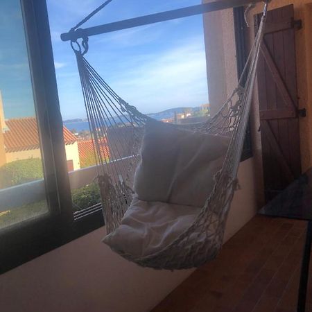 Appartement 4 Personnes Vue Mer Carqueiranne Luaran gambar